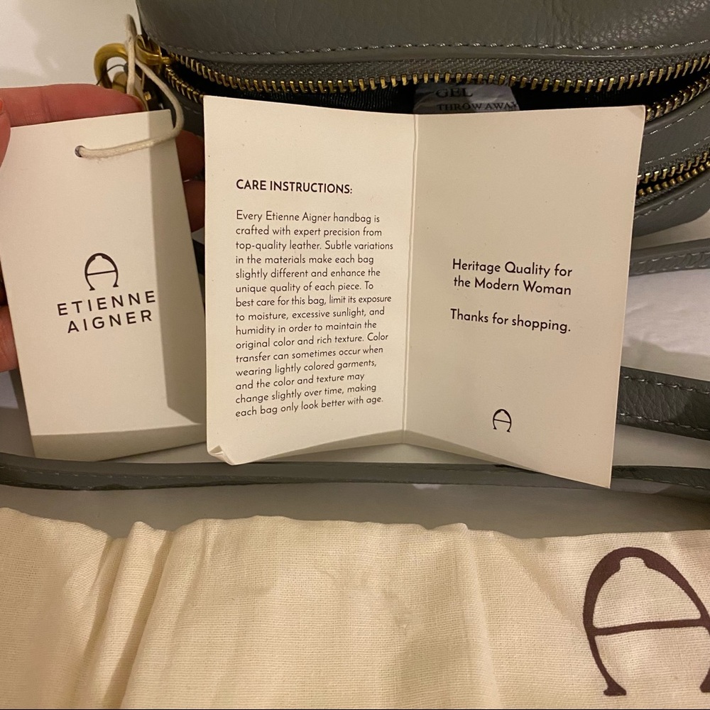 Etienne Aigner - Adeline Mini Ca Double Zip Crossbody Camera bag βslateβ gray π - Picture 11 of 15